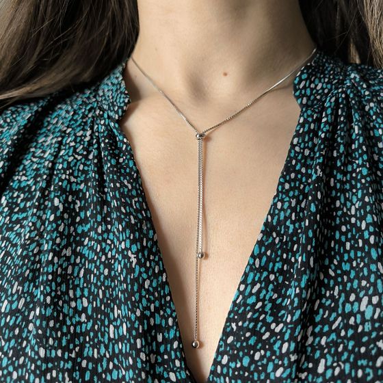 Silver necklace without stones