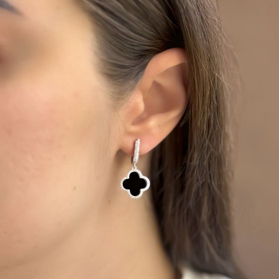 Срібні сережки з оніксом, фіанітами