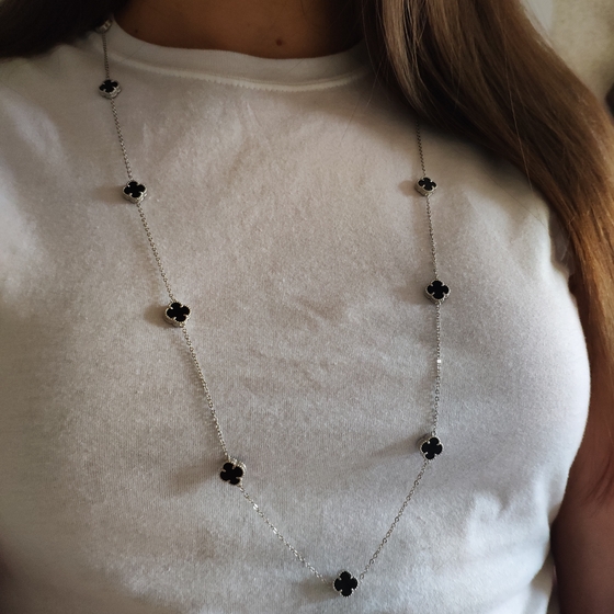 Silver necklace with onyx