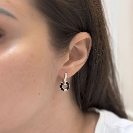 Серебряные серьги с емаллю