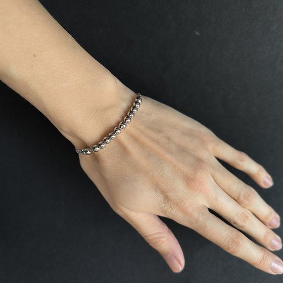 Silver bracelet without stones