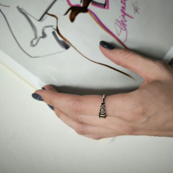 Серебряное кольцо с раухтопазом (дымчатым кварцем) 1.342ct