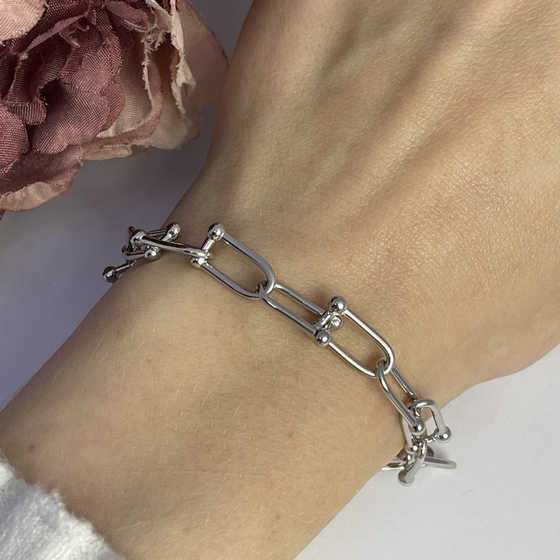 Silver bracelet without stones