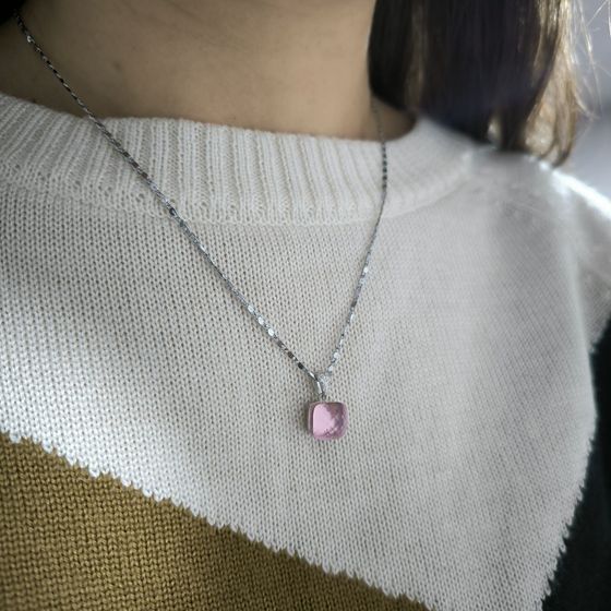 Silver pendant with phianites