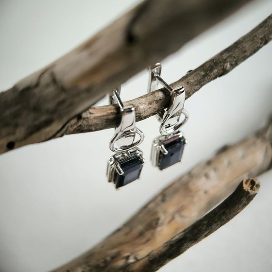 Срібні сережки з сапфіром 5.218ct