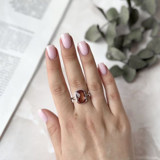 Серебряное кольцо с султанитом