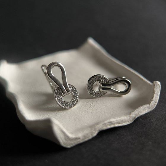 Silver earrings with cubic zirconia