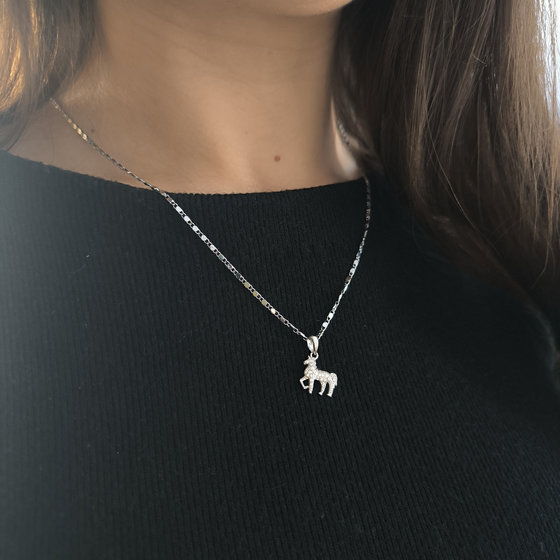 Срібна підвіска з фіанітами