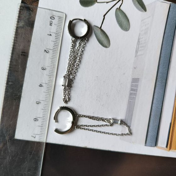 Срібні сережки з фіанітами