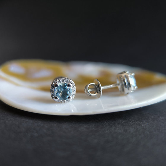 Срібні сережки з топазом 1.608ct, фіанітами