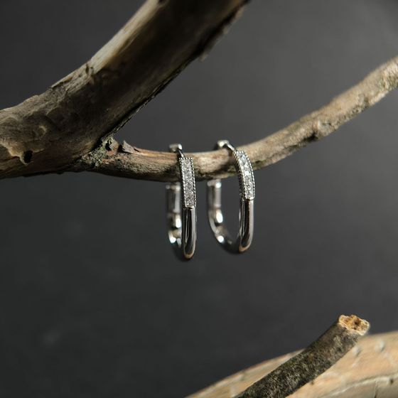 Срібні сережки з фіанітами