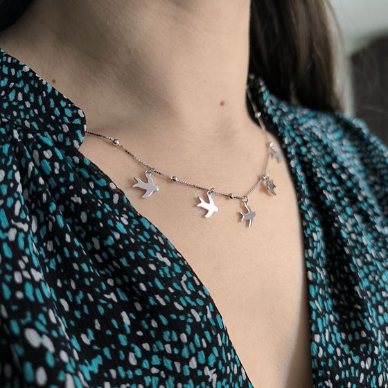 Silver necklace without stones