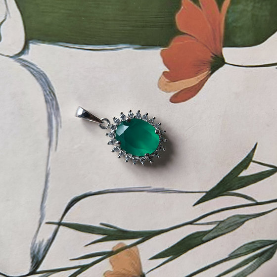 Срібна підвіска з агатом 2.738ct, фіанітами