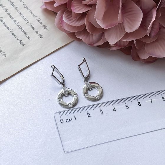 Серебряные серьги с фианитами