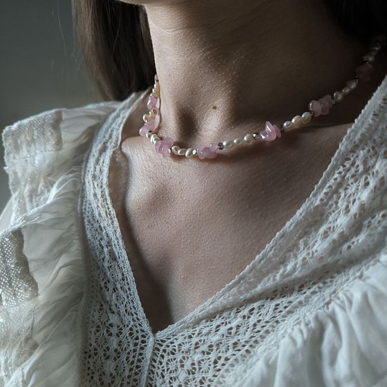 Срібне кольє з перлами бароковими, кварцом