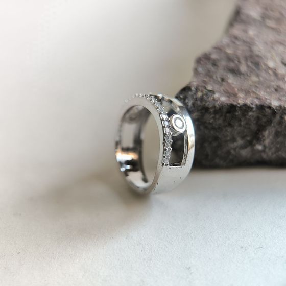 Silver Ring with Fianites