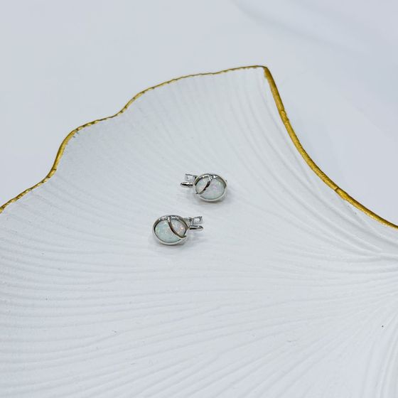 Silver earrings with opal 2.06ct