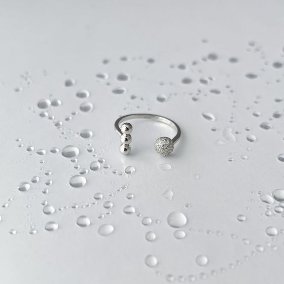 Silver Ring with Fianites