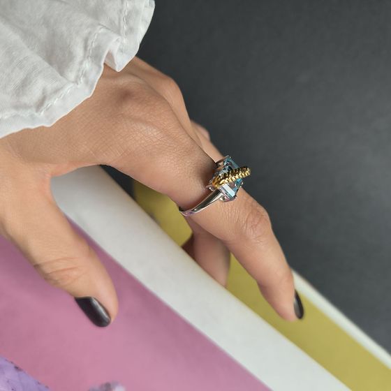 Silver ring with topaz, fianites