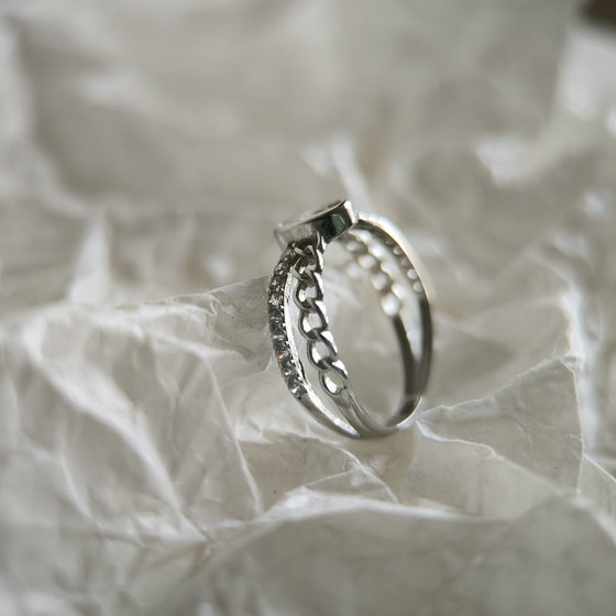 Silver ring with cubic zirconia