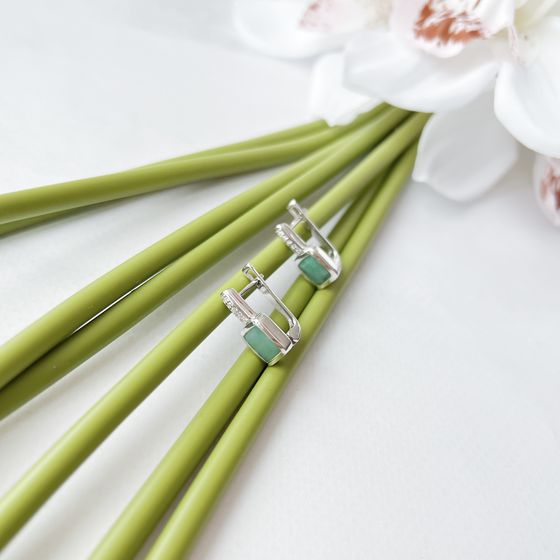 Срібні сережки зі смарагдом 1,923 карата