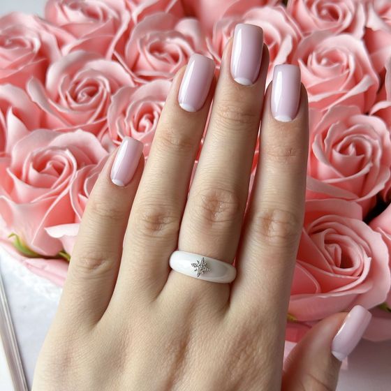 Silver ring with ceramics