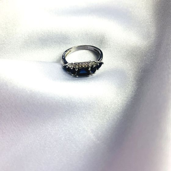 Серебряное кольцо с сапфиром nano 1.13ct