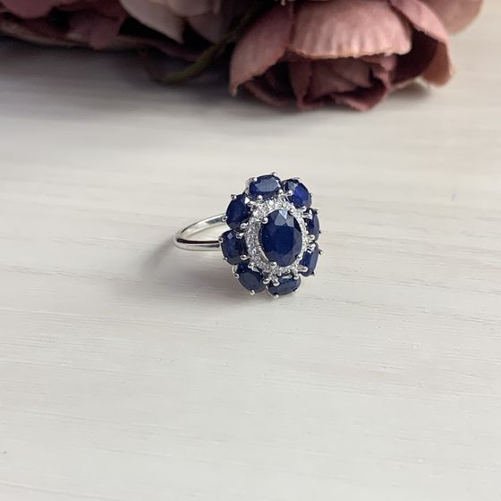 Серебряное кольцо с сапфиром 3.979ct