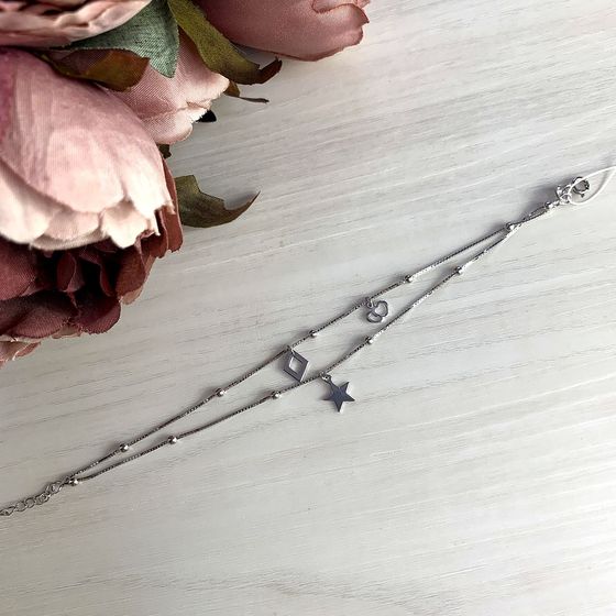 Silver bracelet without stones