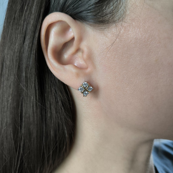 Silver earrings with cubic zirconia