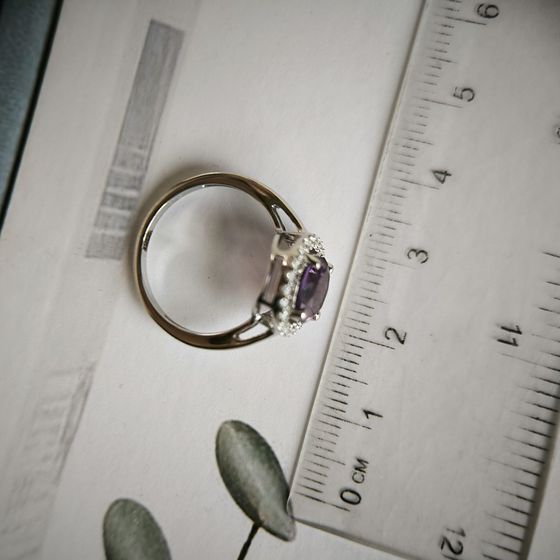 Silver ring with amethyst 2.12ct