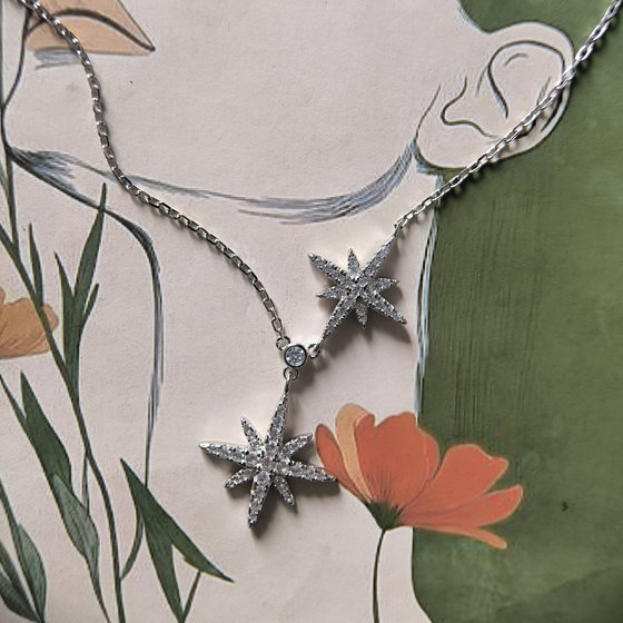 Silver necklace with cubic zirconia