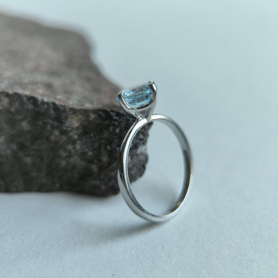 Срібна каблучка з топазом 2.219ct