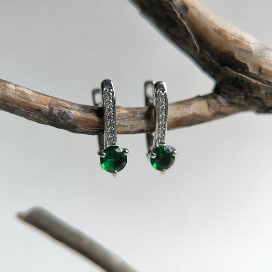 Срібні сережки зі смарагдом nano 0,961 карата