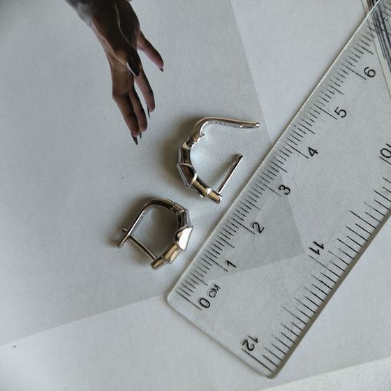 Срібні сережки без каменів