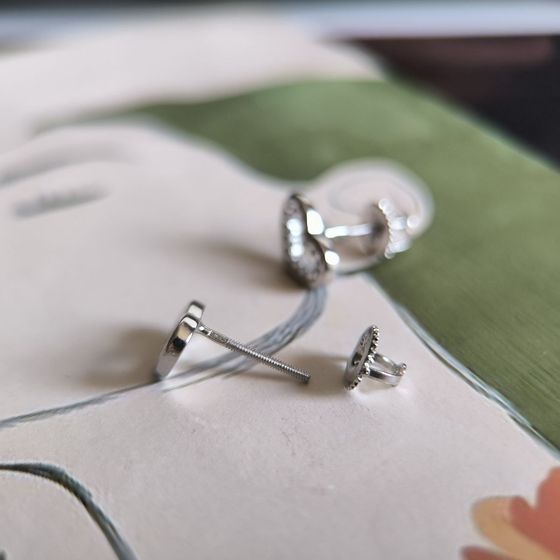 Срібні сережки з фіанітами