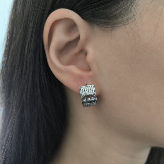 Silver earrings with cubic zirconia