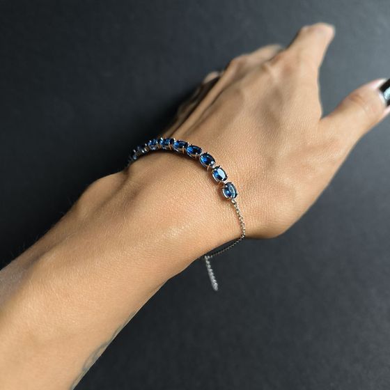 Silver bracelet with sapphire nano 4.788ct