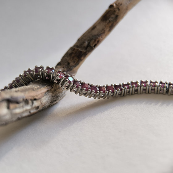 Silver bracelet with ruby 7.707ct