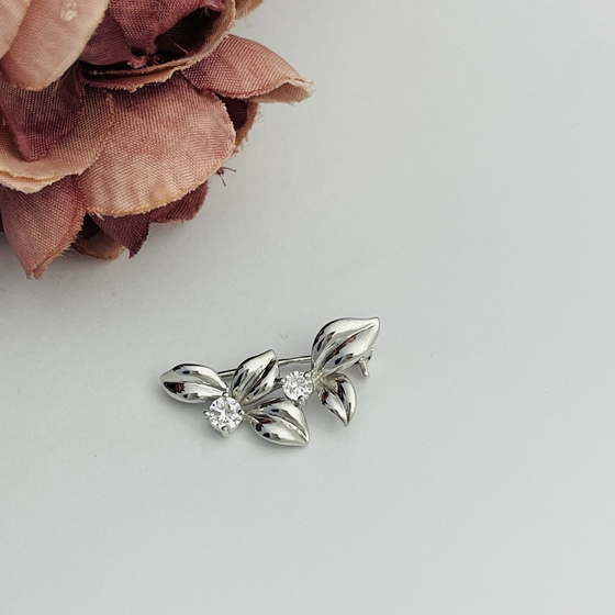 Silver brooch without stones