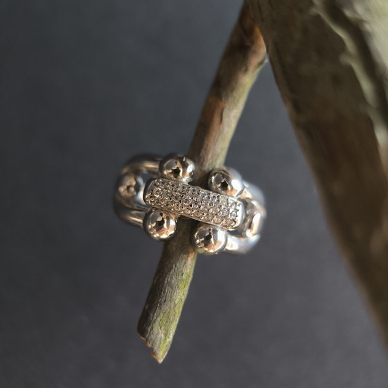 Срібна каблучка з фіанітами 0.25ct