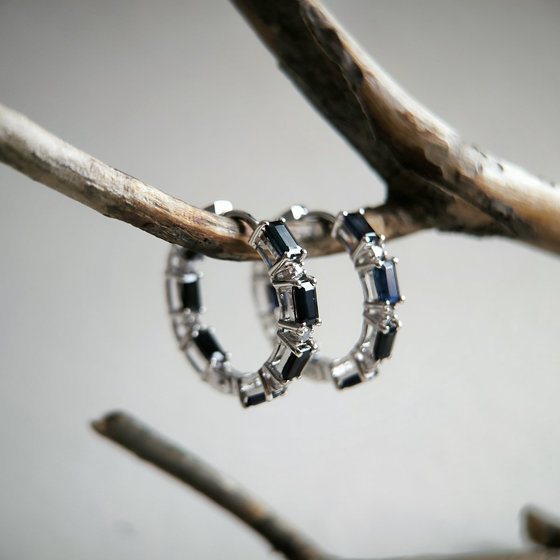 Срібні сережки з сапфіром 6.112ct, фіанітами