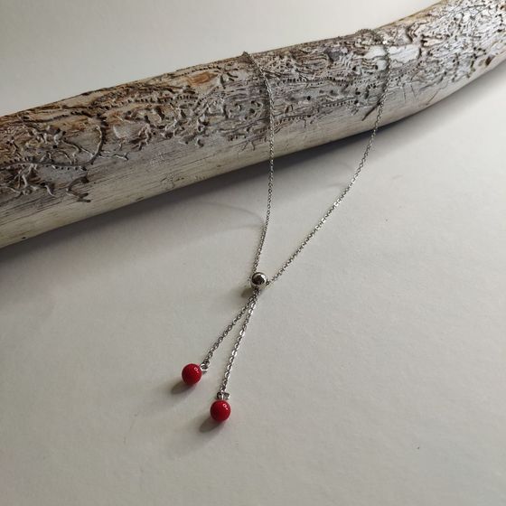 Silver necklace with coral
