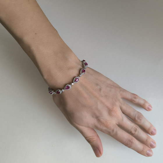 Срібний браслет з рубіном 9,74 карата