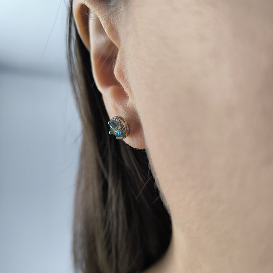 Серебряные серьги с мистик топазом 1.156ct, фианитами