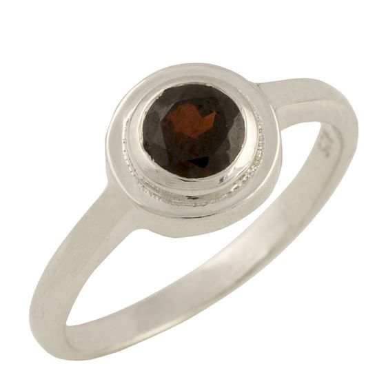 Серебряное кольцо с гранатом 0.625ct