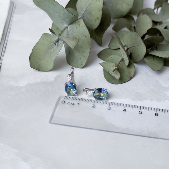 Silver earrings with a 3.817-carat mystic topaz