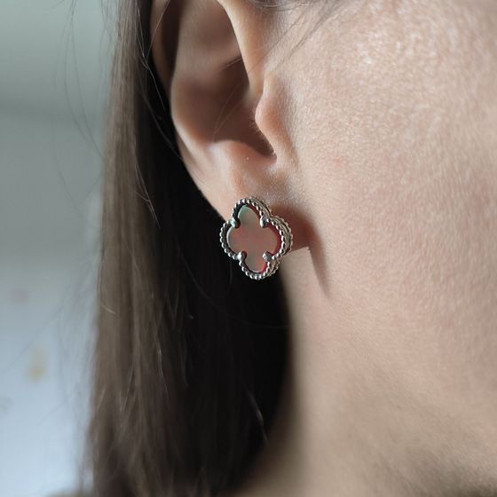 Silver earrings with agate