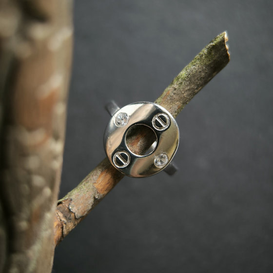 Silver ring with cubic zirconia
