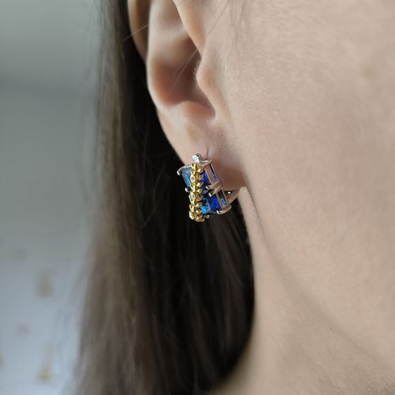 Серебряные серьги с сапфиром nano 4.37ct, фианитами